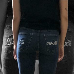 Embroidered “au revoir” vintage skinny jeans